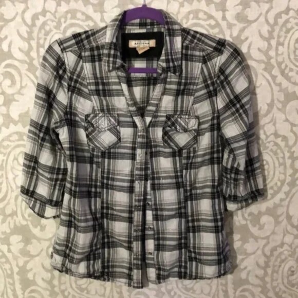 Arizona sz L Juniors Roll Sleeve Button Down Shirt - Picture 1 of 7